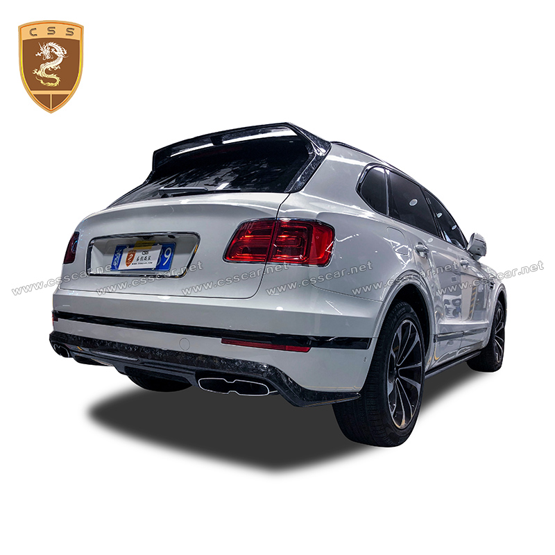 Bentley Bentayga W12 body kit with mansory hood