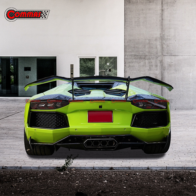 Revozport Style Carbon Fiber Body Kit for Lamborghini Aventador Lp700 